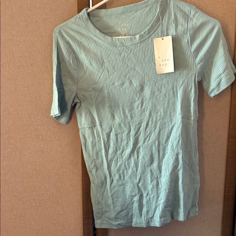 FINAL MARKDOWN A New Day Women's Short Sleeve Tee xs NWT